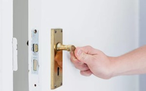 Cái gì càng kín càng đáng lo? Trong nhà hàng ngày nhưng nhiều người nghĩ mãi không ra