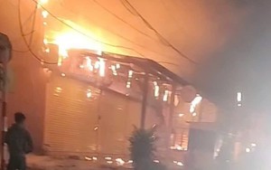 Hiện trường vụ cháy kinh hoàng khiến 2 vợ chồng và 2 con nhỏ tử vong trong đêm