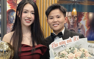 Hotgirl xinh như búp bê cực tình bên Quả bóng Vàng nữ Việt Nam 2025 là ai?