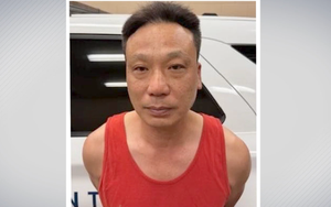 Lắp giùm camera an ninh, Tuong Thien Mac quay lén phòng tắm nhà bạn gái