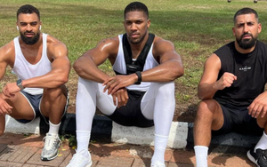 'Quyền vương' thoát chết thần kỳ vẫn chịu nỗi đau xé lòng