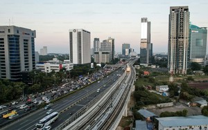 Tỷ giá giảm, nước Đông Nam Á này lo về "núi" nợ đang mang