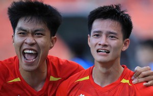 Người hùng SEA Games bất ngờ dính chấn thương nặng, HLV Kim Sang-sik mất "bài tủ" ở giải châu Á