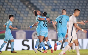 Xuân Son lập hat-trick, fan Malaysia: "Chúng tôi thực sự lo ngại!"