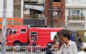 Cháy quán ăn ở TP.HCM: Nhân chứng kể giây phút nạn nhân cầu cứu trong hoảng loạn