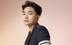 Trung Quang "chơi lớn" với minishow ở Hà Nội