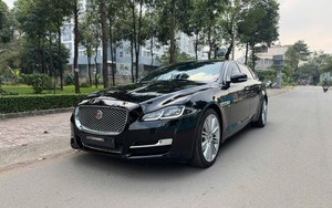 Jaguar XJL rao bán chưa đến 2 tỷ đồng sau 1 thập kỷ, cao hơn S-Class cùng thời nhưng người bán cho rằng đáng giá vì 'không dành cho số đông'