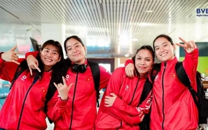 Chị em Thảo Vy, Thảo My rạng rỡ cùng đội tuyển bóng rổ Việt Nam lên đường tham dự SEA Games 33