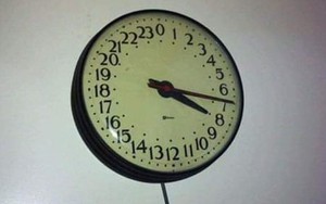 Tại sao đồng hồ có 12 số giờ, mà không phải 6, hay đủ cả 24 tiếng?