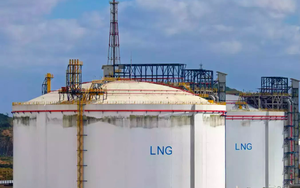 Nga bị 'bạn hàng thân thiết' quay ngoắt, quốc gia nhập khẩu LNG lớn top đầu thế giới thông báo đang mua khí đốt từ một nước khác