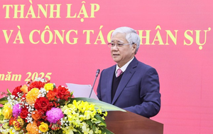 Đảng ủy Mặt trận Tổ quốc, các đoàn thể Trung ương công bố quyết định 'đi vào lịch sử'