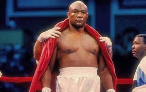 Huyền thoại cùng thời Muhammad Ali khiến Mike Tyson chưa đánh vẫn nhận thua
