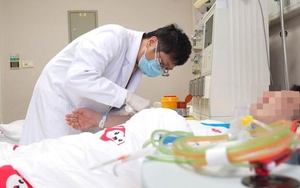 Sốc khi lấy ra sinh vật dài gần 3 mét từ cơ thể chàng trai: “Thủ phạm” là món cá nhiều người Việt mê