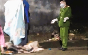 Người phụ nữ sống một mình dùng xăng tự thiêu