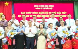 Nhiều lãnh đạo ở Bình Dương xin nghỉ hưu trước tuổi
