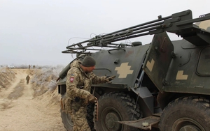 Thiết giáp chở quân BTR-60D hiện đại hóa tham chiến