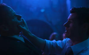 Xem Sex Education, tôi thấy 'kẻ tàn ác' này hóa ra đáng thương nhiều hơn đáng trách