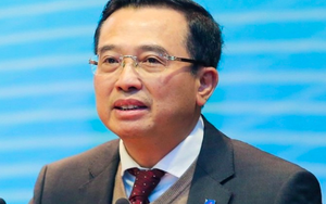 Tiếp tục điều tra việc cựu thứ trưởng Hoàng Quốc Vượng nhận 1,5 tỉ đồng từ doanh nghiệp điện