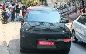 Kia Carens bản nâng cấp lại lộ ảnh: Động cơ giữ nguyên nhưng thêm ADAS, cửa sổ trời toàn cảnh, đặc biệt có 3 màn hình lên tới 30 inch