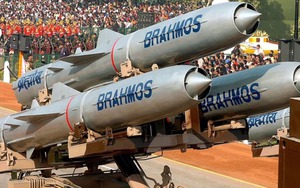 Thỏa thuận mua 9 khẩu đội tên lửa BrahMos