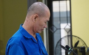 Cắt cổ thuyền trưởng vì nhớ chuyện từng bị chửi, đánh