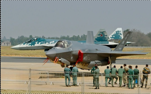 Bắc Phi đang nóng lên, 'kẻ sắm Su-57, người mua F-35'