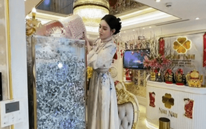 Bà chủ spa khoe thành quả cả năm là nguyên một tủ đầy ống tiêm filler khiến dân tình choáng váng