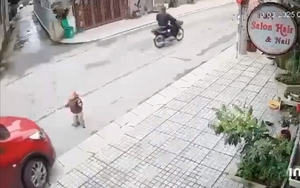 Vụ bé 15 tháng tuổi bị ô tô cán tử vong: Công an đang lấy lời khai của nữ tài xế