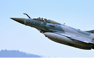 Lý do Mirage 2000 ở Ukraine không có cửa so kè với Su-30 hay Su-35 của Nga
