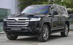 Toyota Land Cruiser LC300 tăng giá niêm yết tại Việt Nam
