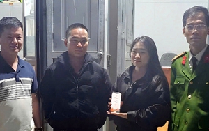 Nữ sinh 2007 người Dao thấy tài khoản ngân hàng được cộng thêm 50 triệu đồng, lập tức báo công an xã
