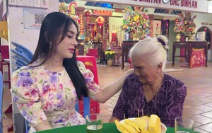 Lâm Khánh Chi cầm 25 triệu đồng tới làm 1 điều, nữ nghệ sĩ 88 tuổi bật khóc