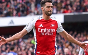 Đánh bại Chelsea, Arsenal vẫn kém xa Liverpool