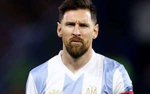 Biến cố bất ngờ khiến Argentina bỏ Messi khỏi đội hình đấu Brazil