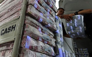 Nữ tỷ phú bị mất gần 4 tỷ USD