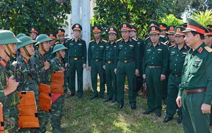 Bộ Quốc phòng lấy ý kiến tướng lĩnh cấp cao về tổ chức quân sự khi sáp nhập tỉnh thành, bỏ cấp huyện