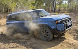 Sếp Toyota đáp trả lời công kích của sếp Ford, khẳng định Land Cruiser bị ‘dìm’ vì quá thành công