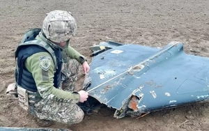 Ăng ten CRPA mới của Trung Quốc được phát hiện trên UAV cảm tử Geran-2