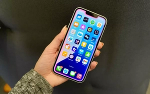 Chuyển từ iPhone 16 Pro sang dùng iPhone 16e trong vòng một tuần, tôi "vừa ấn tượng vừa ngạc nhiên"