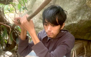 Nam thanh niên ẩn náu đến kiệt sức sau khi dùng giấy tờ giả để trốn nghĩa vụ quân sự
