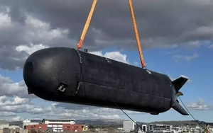 Anh hạ thủy tàu ngầm không người lái cỡ lớn đầy bí ẩn