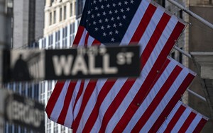 Nợ quốc gia bằng 125% GDP, Chính phủ Hoa Kỳ “sẽ gặp khó khăn hơn trong việc trả nợ”