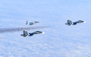 Mirage 2000 không "có cửa" khi đối mặt với Su-30 hoặc Su-35