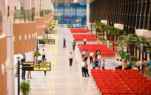 Chuyến bay đầu tiên cất cánh, nhà ga 10.990 tỷ đồng của Việt Nam chính thức ghi tên vào bản đồ hàng không