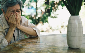 Bố mẹ để lại nhà 5 tỷ đồng cho “người dưng”, con gái 70 tuổi kiện đòi thừa kế: Toà tuyên bố “chị chỉ nhận được 1/4 tài sản”