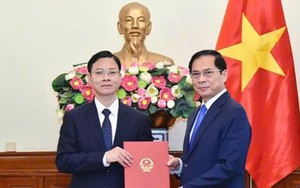 Thứ trưởng Bộ Ngoại giao Ngô Lê Văn nhận thêm chức vụ mới