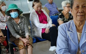 Bộ Nội vụ nói gì về kiến nghị điều chỉnh lương hưu cho người nghỉ hưu sớm?