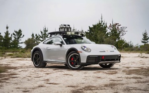 Mua Porsche 911 Dakar không đi 2 năm, chủ xe bán lại lãi 2,5 tỷ đồng