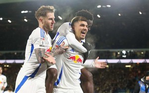 Lộ diện 2 CLB đầu tiên lên hạng tại Ngoại hạng Anh