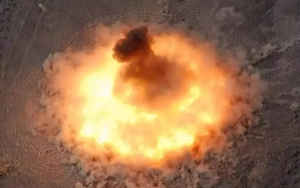 Trung Quốc thử nghiệm bom khinh khí phi hạt nhân